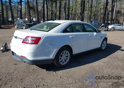 2015 Ford Taurus Se z USA, uszkodzony, nr VIN 1FAHP2D83FG121332